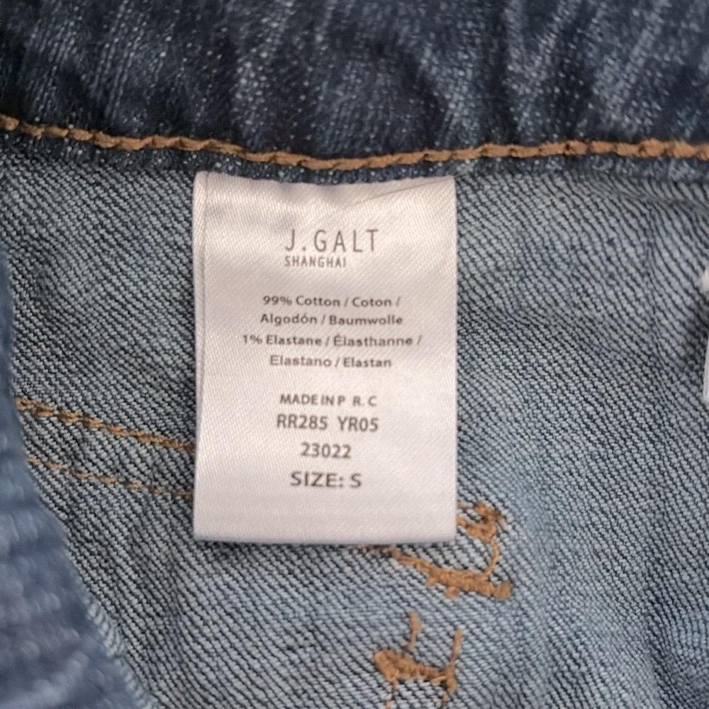 Brandy Melville Agatha Denim Mini Skirt - Picture 2 of 6